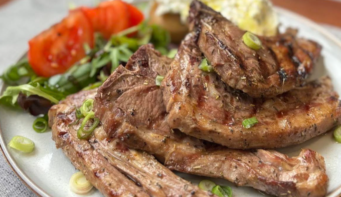 Viande au feu de bois